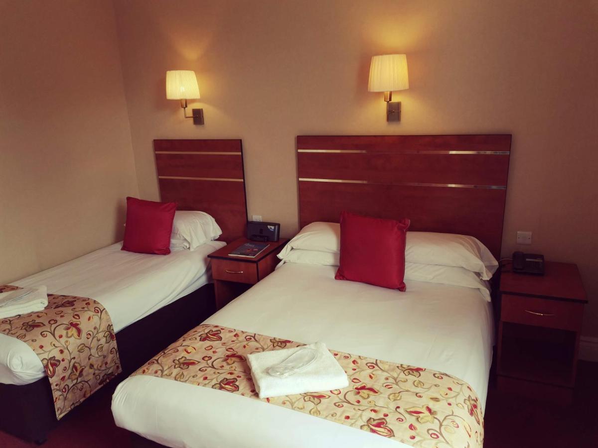 The Red Lea Hotel สการ์โบโรห์ ภายนอก รูปภาพ