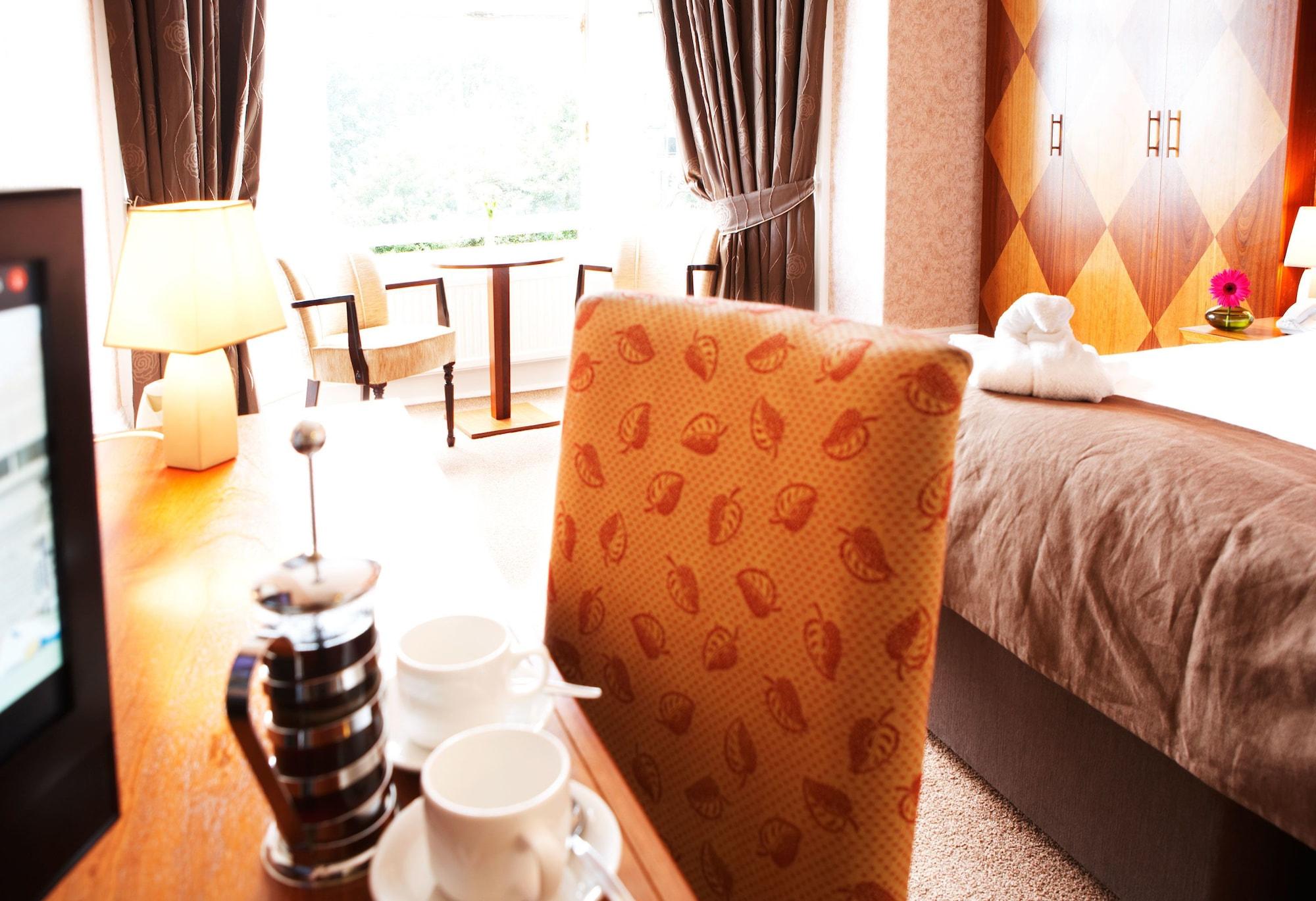 The Red Lea Hotel สการ์โบโรห์ ภายนอก รูปภาพ