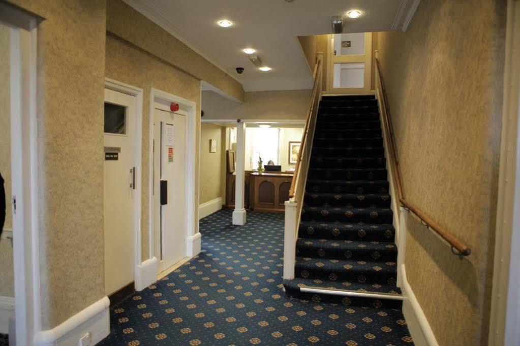 The Red Lea Hotel สการ์โบโรห์ ภายนอก รูปภาพ